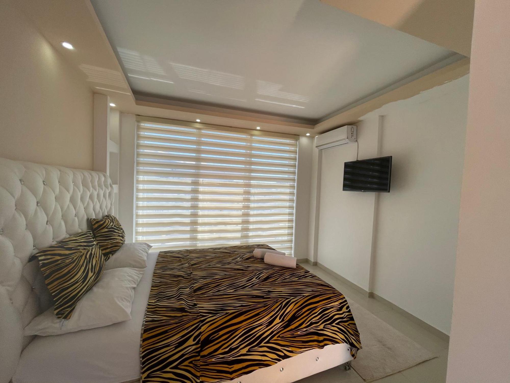 Queen Kodre Apartments 울친 외부 사진