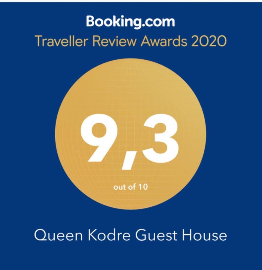 Queen Kodre Apartments 울친 외부 사진
